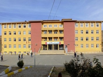 Siirt-Eruh-Eruh Borsa İstanbul Yatılı Bölge Ortaokulu fotoğrafı
