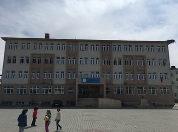 Iğdır-Karakoyunlu-Şehit Polis Nevzat ALAGÖZ Ortaokulu fotoğrafı