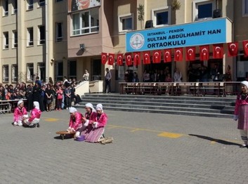 İstanbul-Pendik-Sultan Abdülhamit Han Ortaokulu fotoğrafı