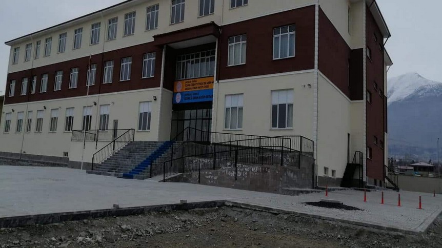 Erzincan-Üzümlü-Şehit Adem Akpınar Anadolu İmam Hatip Lisesi fotoğrafı
