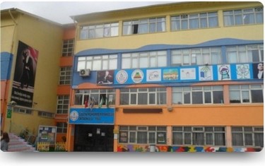 Ankara-Çankaya-Gülen Muharrem Pakoğlu Ortaokulu fotoğrafı
