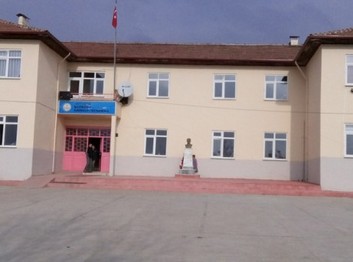 Tokat-Niksar-Buzköyü Ortaokulu fotoğrafı