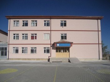 Aksaray-Merkez-Helvadere Atatürk Ortaokulu fotoğrafı