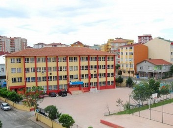 İstanbul-Çekmeköy-Öğretmen Melahat Hüdai Gürbüz İlkokulu fotoğrafı
