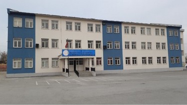Van-Edremit-Vali Tahir Paşa Ortaokulu fotoğrafı