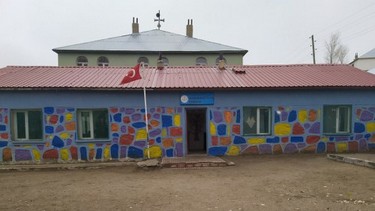Bitlis-Adilcevaz-Gümüşdöven Köyü İlkokulu fotoğrafı