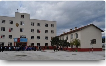 Antalya-Finike-Hasyurt Yarbaşı İlkokulu fotoğrafı