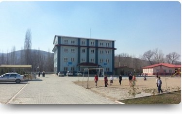 Kahramanmaraş-Elbistan-Karahüyük İmam Hatip Ortaokulu fotoğrafı