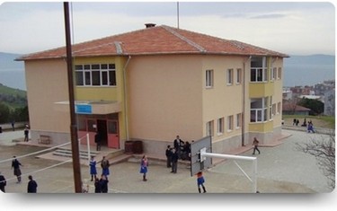 Balıkesir-Erdek-Karşıyaka İlkokulu fotoğrafı