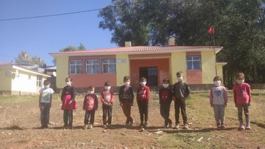 Bingöl-Karlıova-Karlıca İlkokulu fotoğrafı
