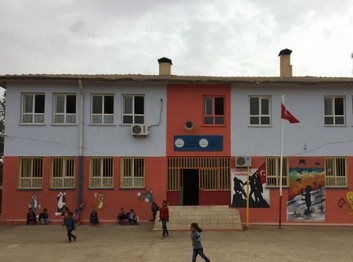 Şanlıurfa-Akçakale-Güneren-1 Ortaokulu fotoğrafı