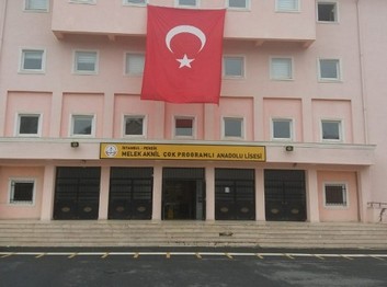 İstanbul-Pendik-Melek Aknil Çok Programlı Anadolu Lisesi fotoğrafı