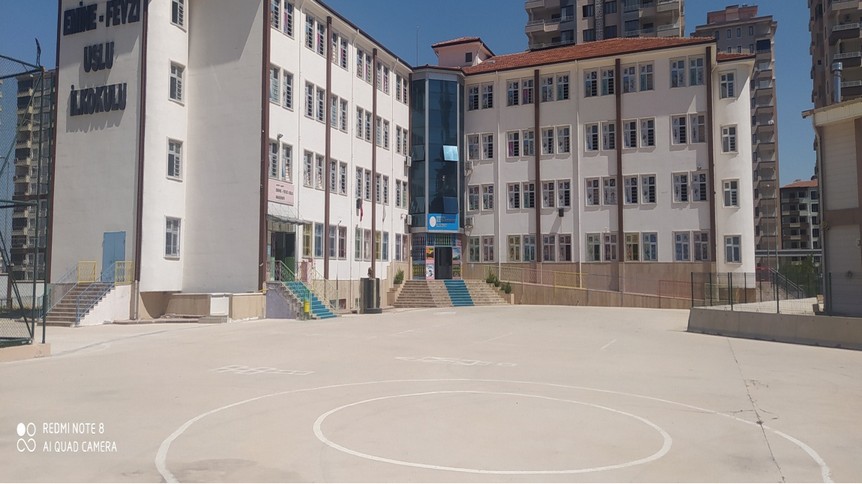 Gaziantep-Şahinbey-Emine-Fevzi Uslu İlkokulu fotoğrafı