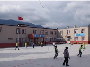 Antalya-Finike-Hasyurt Kolaklar Ortaokulu fotoğrafı