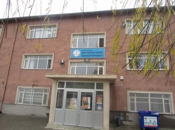 Ankara-Gölbaşı-Şehit Mustafa Tecimen İmam Hatip Ortaokulu fotoğrafı
