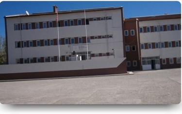 Amasya-Hamamözü-Adil Candemir Çok Programlı Anadolu Lisesi fotoğrafı