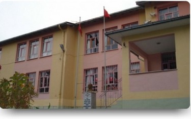 Manisa-Demirci-Cengiz Topel - Enver Armağan İlkokulu fotoğrafı