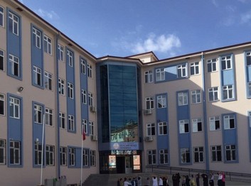 Gaziantep-Şehitkamil-Sevil-Arif Develi Ortaokulu fotoğrafı