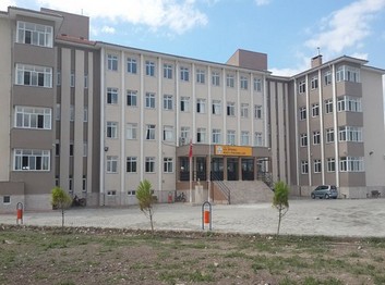 Manisa-Akhisar-Aliya İzzetbegoviç Mesleki ve Teknik Anadolu Lisesi fotoğrafı