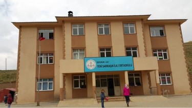 Erzurum-Çat-Sarıkaşık İlkokulu fotoğrafı