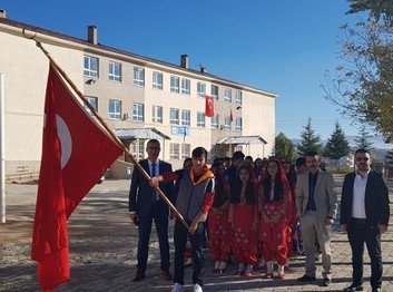 Adana-Tufanbeyli-Tufanbeyli Ortaokulu fotoğrafı