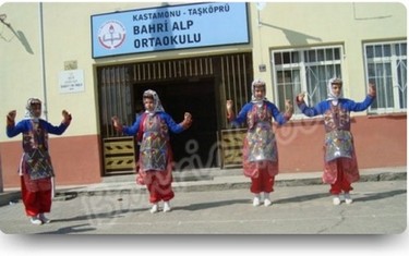 Kastamonu-Taşköprü-Bahri Alp Ortaokulu fotoğrafı