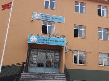 Kocaeli-Dilovası-Çerkeşli Nuh Çimento İlkokulu fotoğrafı