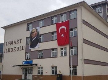 Artvin-Hopa-14 Mart İlkokulu fotoğrafı