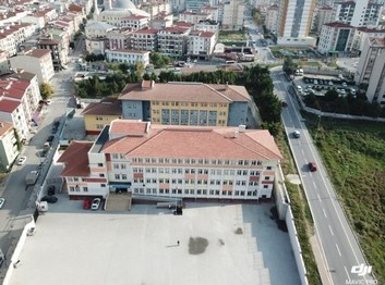 İstanbul-Esenyurt-Esenyurt Erdoğanlar Ortaokulu fotoğrafı