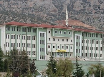Karaman-Ermenek-Ermenek Borsa İstanbul Anadolu Lisesi fotoğrafı