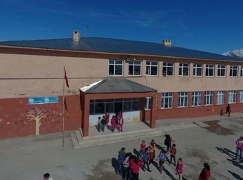 Siirt-Şirvan-Çeltikyolu Ortaokulu fotoğrafı