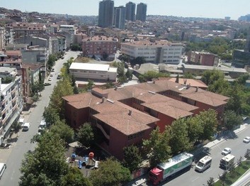 İstanbul-Gaziosmanpaşa-Prof. Dr. Gazi Yaşargil İmam Hatip Ortaokulu fotoğrafı