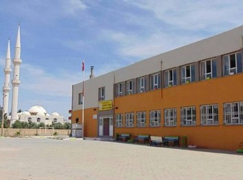 Şanlıurfa-Akçakale-Akçakale Hatice Kübra Kız Anadolu İmam Hatip Lisesi fotoğrafı