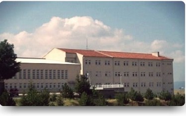 Çorum-Merkez-80. Yıl Cumhuriyet Ortaokulu fotoğrafı