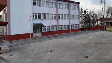 Düzce-Merkez-Azmimilli Ortaokulu fotoğrafı
