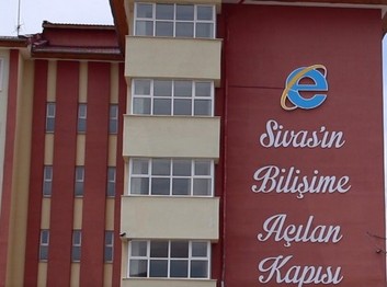Sivas-Merkez-Sivas Bilişim Teknolojileri Mesleki ve Teknik Anadolu Lisesi fotoğrafı
