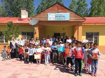 Van-Muradiye-Açıkyol İlkokulu fotoğrafı