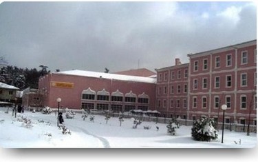 İstanbul-Üsküdar-Validebağ Fen Lisesi fotoğrafı