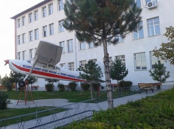 Erzincan-Merkez-Hezarfen Ahmet Çelebi Mesleki ve Teknik Anadolu Lisesi fotoğrafı