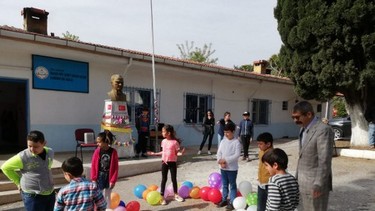 İzmir-Kemalpaşa-Kemalpaşa Nazarköy Şehit Hasan Alkan İlkokulu fotoğrafı