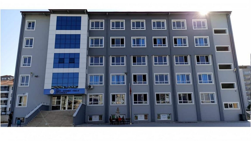 Uşak-Merkez-Ömer-Dönmez Toklu Ortaokulu fotoğrafı
