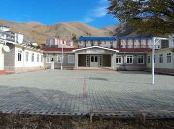 Tunceli-Pertek-Mustafa Kemal Çok Programlı Anadolu Lisesi fotoğrafı