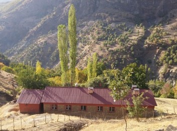 Bitlis-Mutki-Kovanlı Köyü İlkokulu fotoğrafı