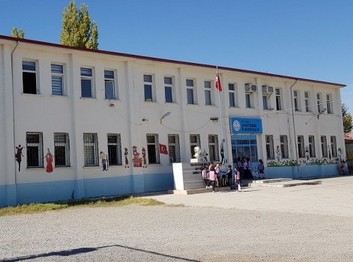 Iğdır-Aralık-Atatürk İlkokulu fotoğrafı