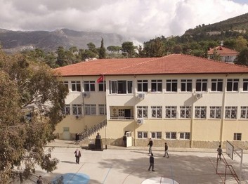 Antalya-Kaş-Emin Kasapoğlu Çok Programlı Anadolu Lisesi fotoğrafı