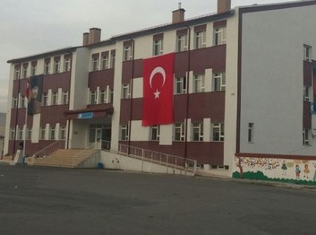 Sivas-Merkez-Muzaffer Sarısozen Ortaokulu fotoğrafı