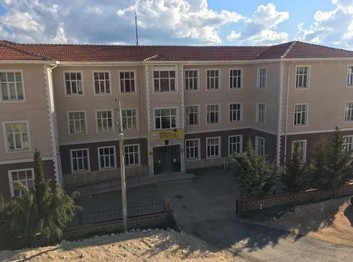Karaman-Ermenek-Ermenek Hasan Kalan Anadolu Lisesi fotoğrafı