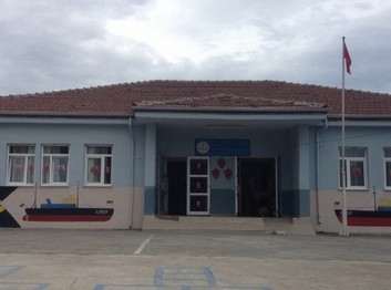 Zonguldak-Ereğli-Bakırlık Çınar Boru İlkokulu fotoğrafı