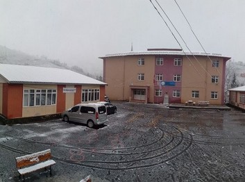 Giresun-Piraziz-Bozat Yatılı Bölge Ortaokulu fotoğrafı
