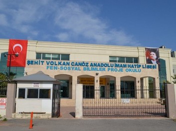 Antalya-Döşemealtı-Şehit Volkan Canöz Anadolu İmam Hatip Lisesi fotoğrafı